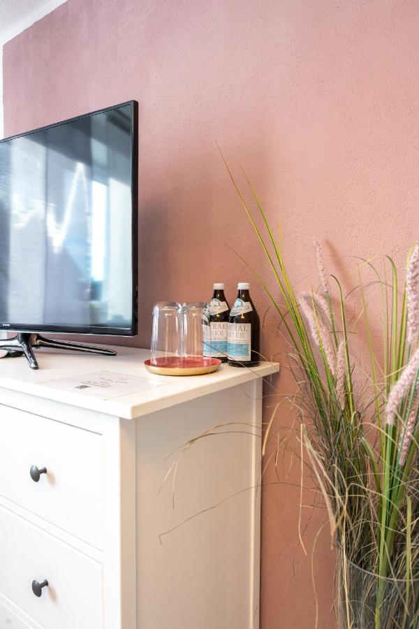 #2 Grosses Zimmer Mit Pool Und Garten Memmingen Eksteriør bilde