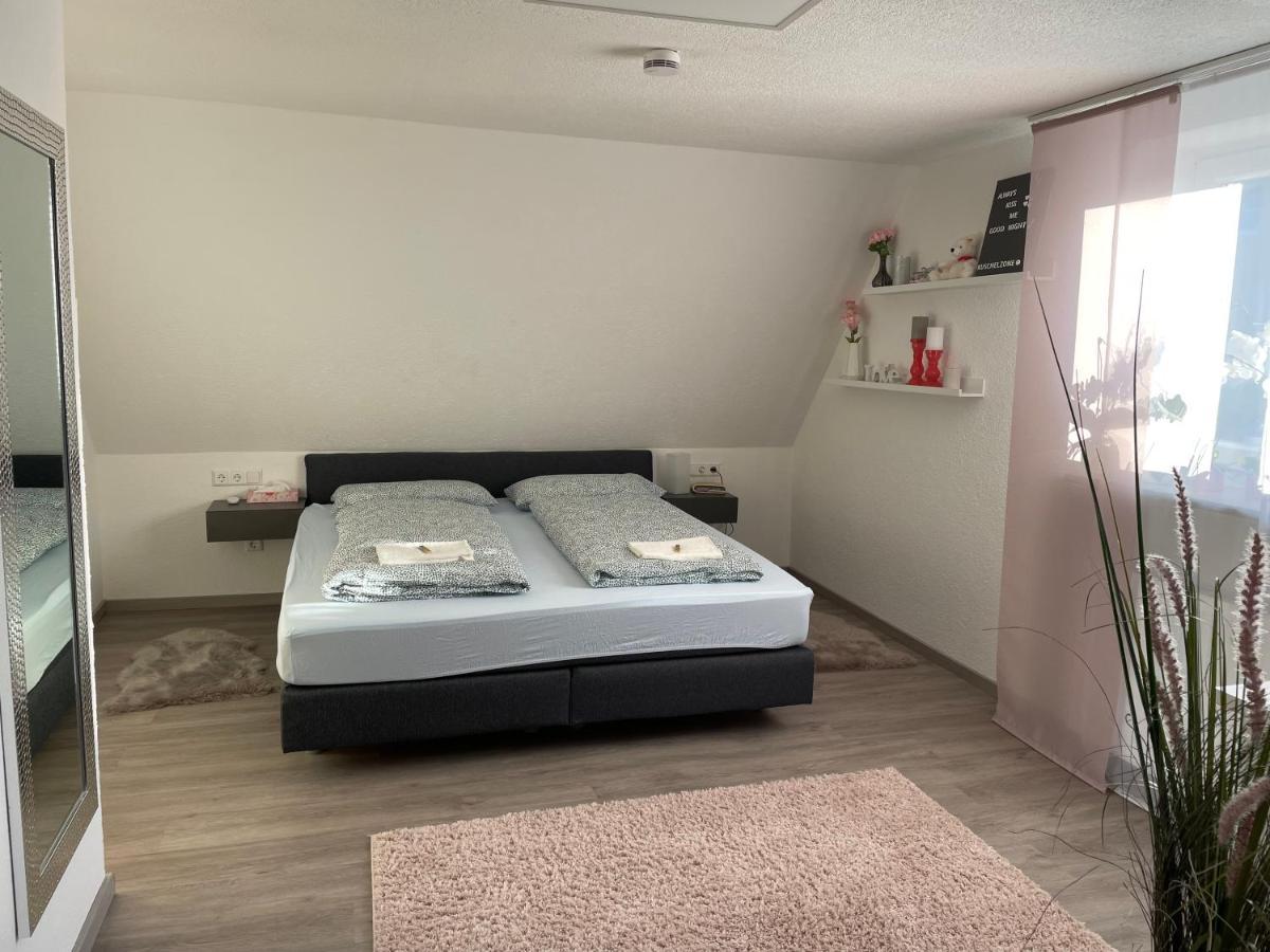 #2 Grosses Zimmer Mit Pool Und Garten Memmingen Eksteriør bilde