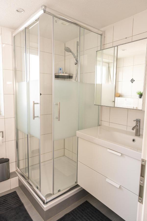 #2 Grosses Zimmer Mit Pool Und Garten Memmingen Eksteriør bilde